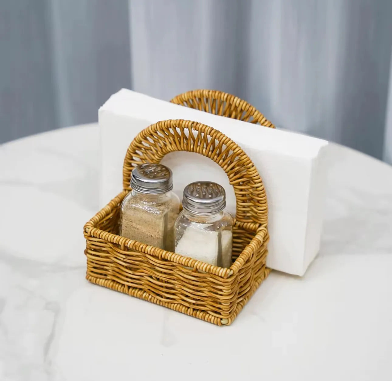 Support de table en rotin