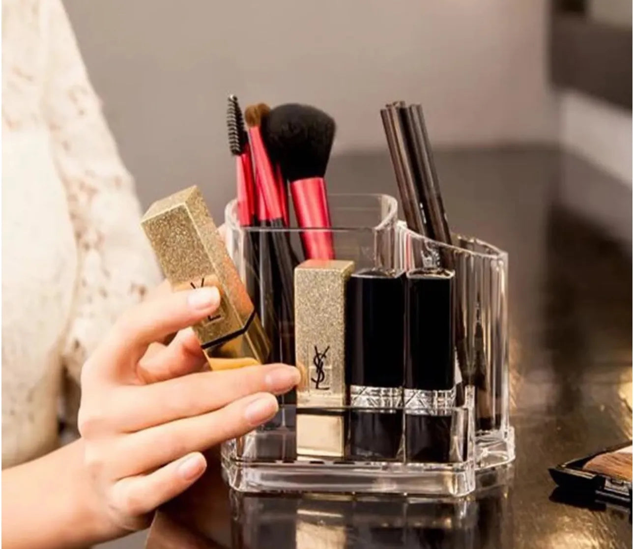 Boite de rangement multifonctions