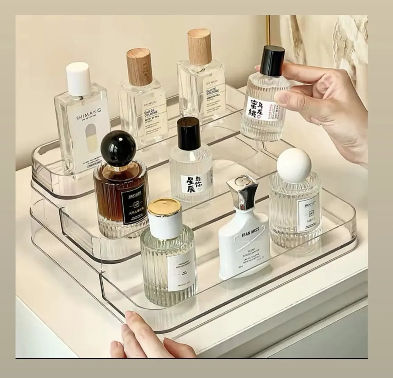 Présentoir en plexiglass