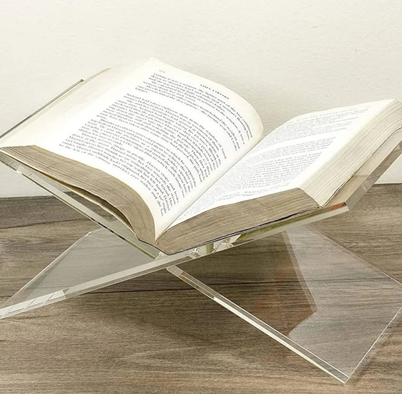 Support livre en plexiglass