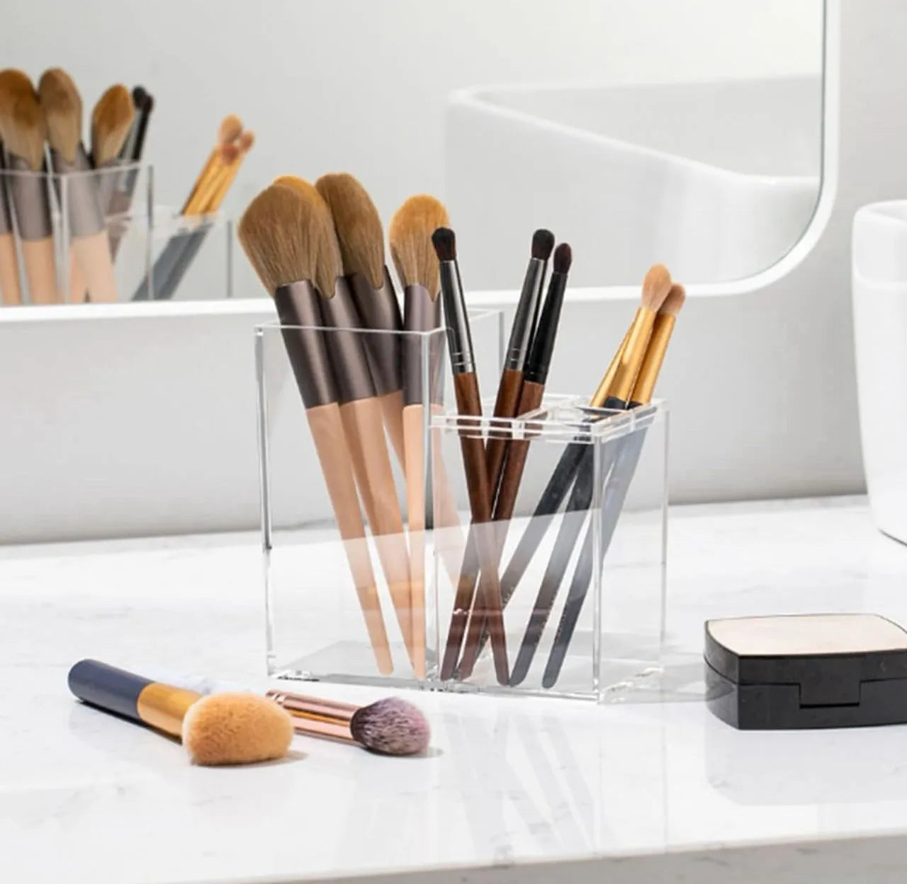 Support transparent dentifrice & accessoires