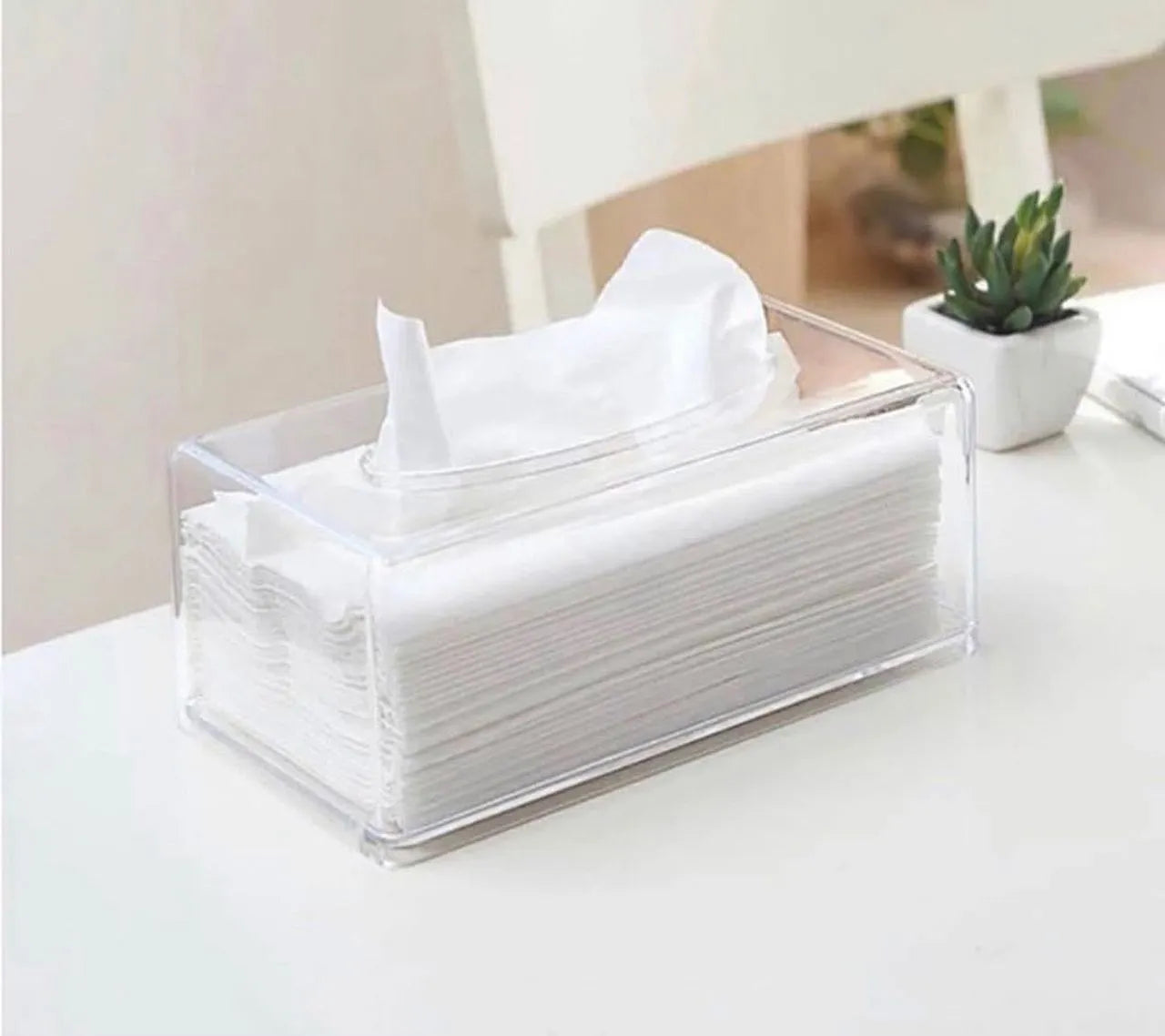 Boîte à mouchoirs en plexiglass