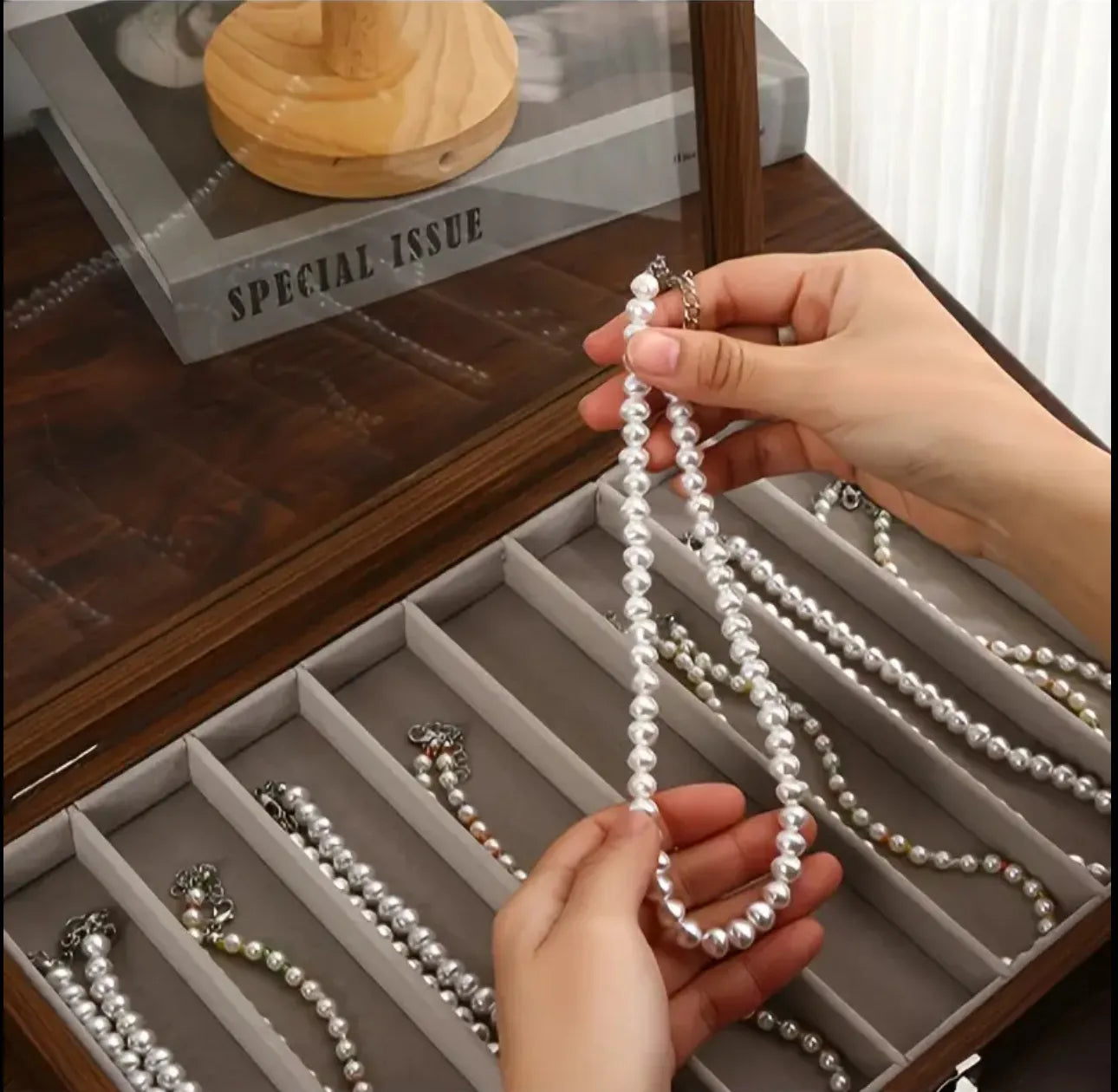 Boîte à bijoux en bois