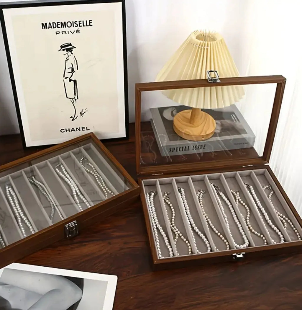 Boîte à bijoux en bois