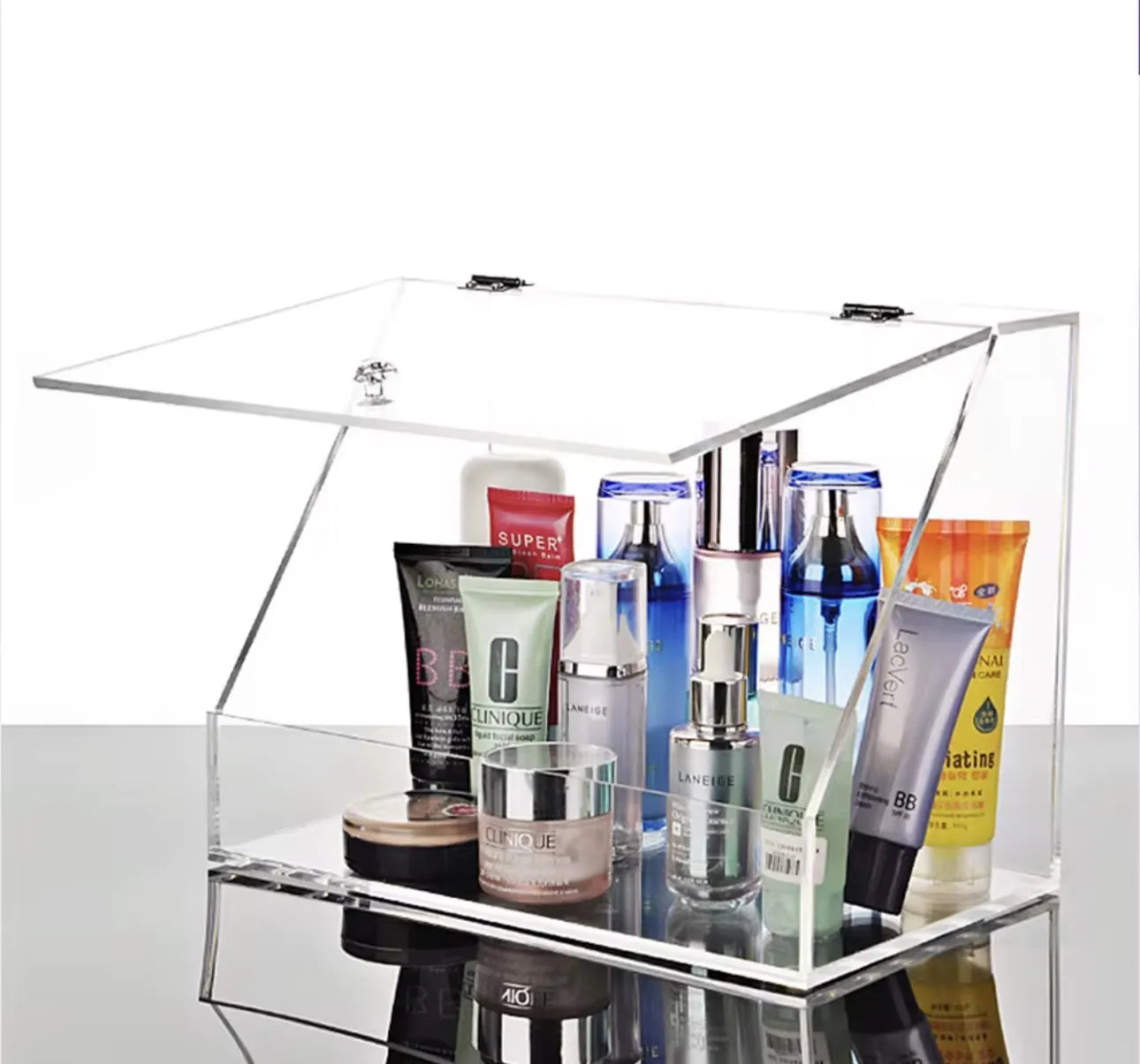 Boite de rangement en plexiglass