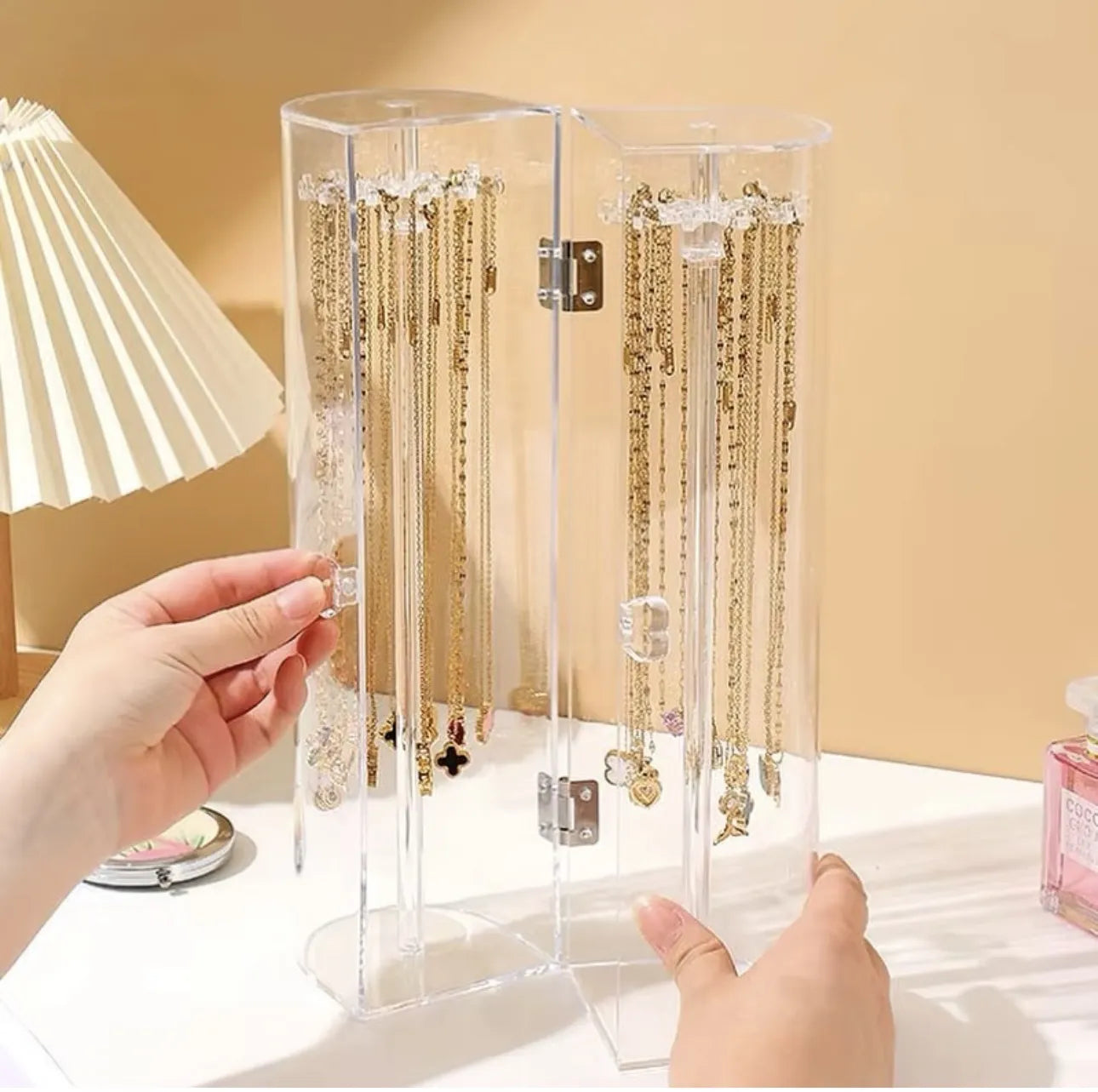 Boite de rangement bijoux en plexiglass