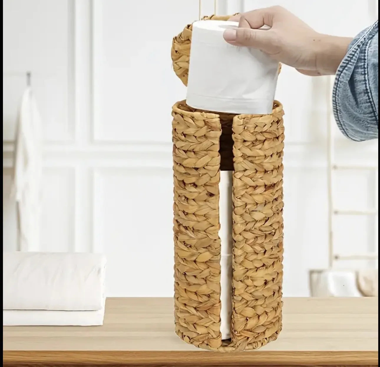 Support de rangement en osier