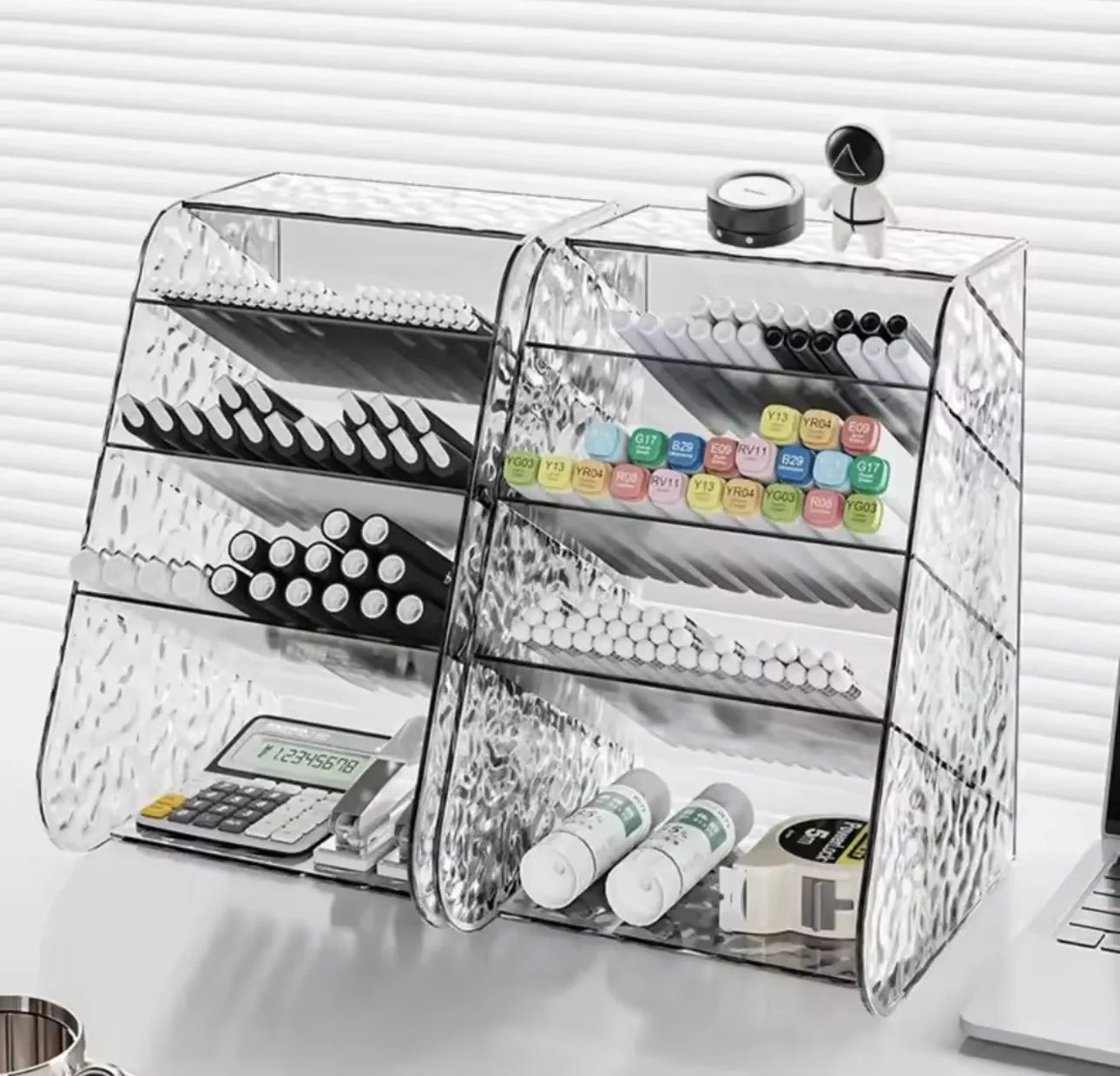 Boite de rangement en plexiglass