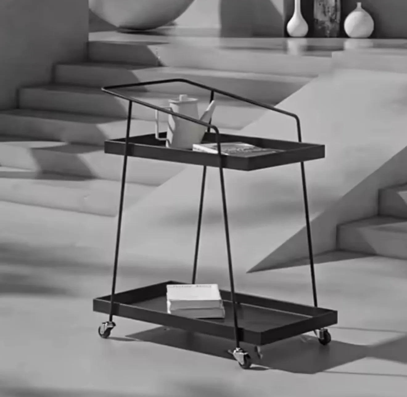 Chariot multifonctions en métal