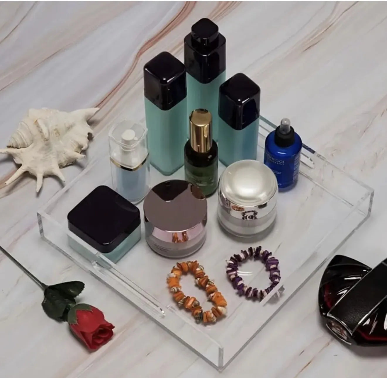 Plateau en plexiglass multifonctions