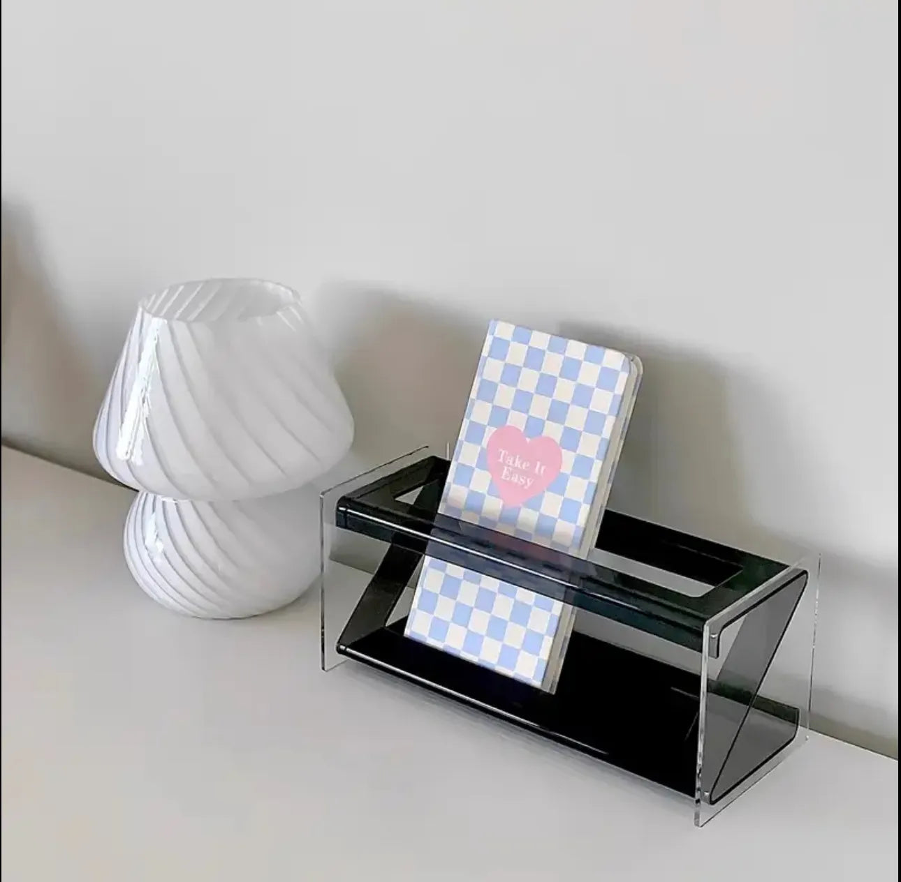 Support en plexiglass