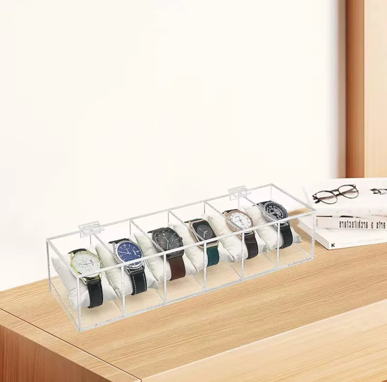 Boite à montres en plexiglass
