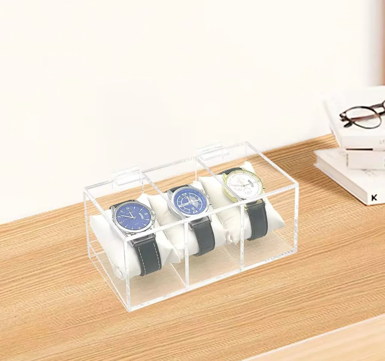 Boite à montres en plexiglass